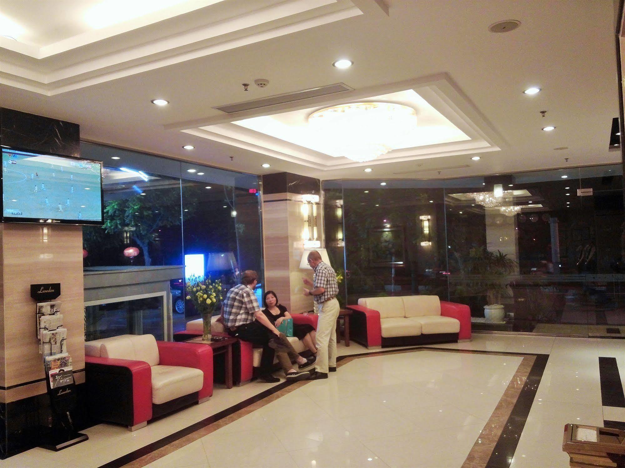 Luxeden Hotel Hanoi Exteriör bild