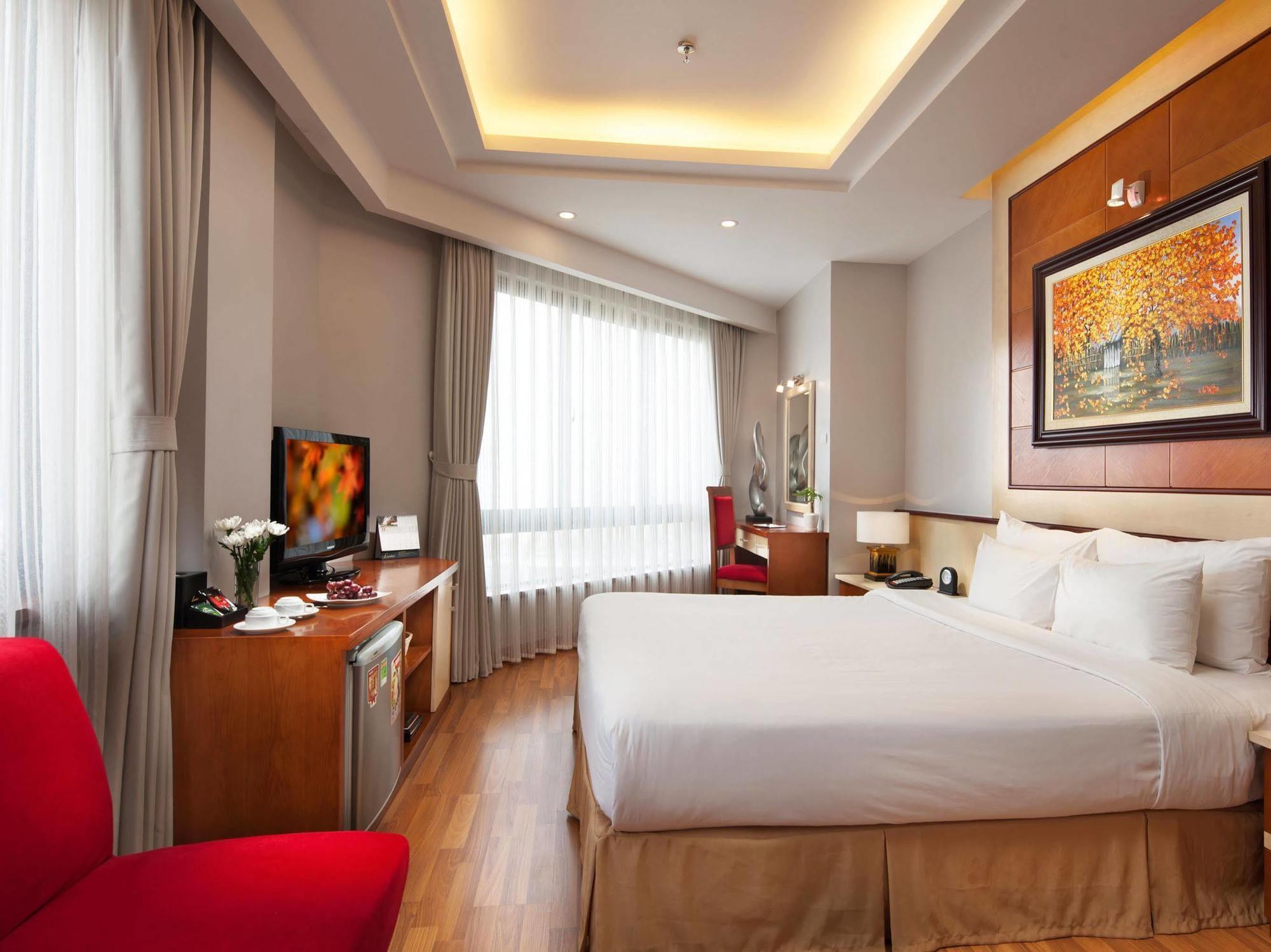 Luxeden Hotel Hanoi Exteriör bild